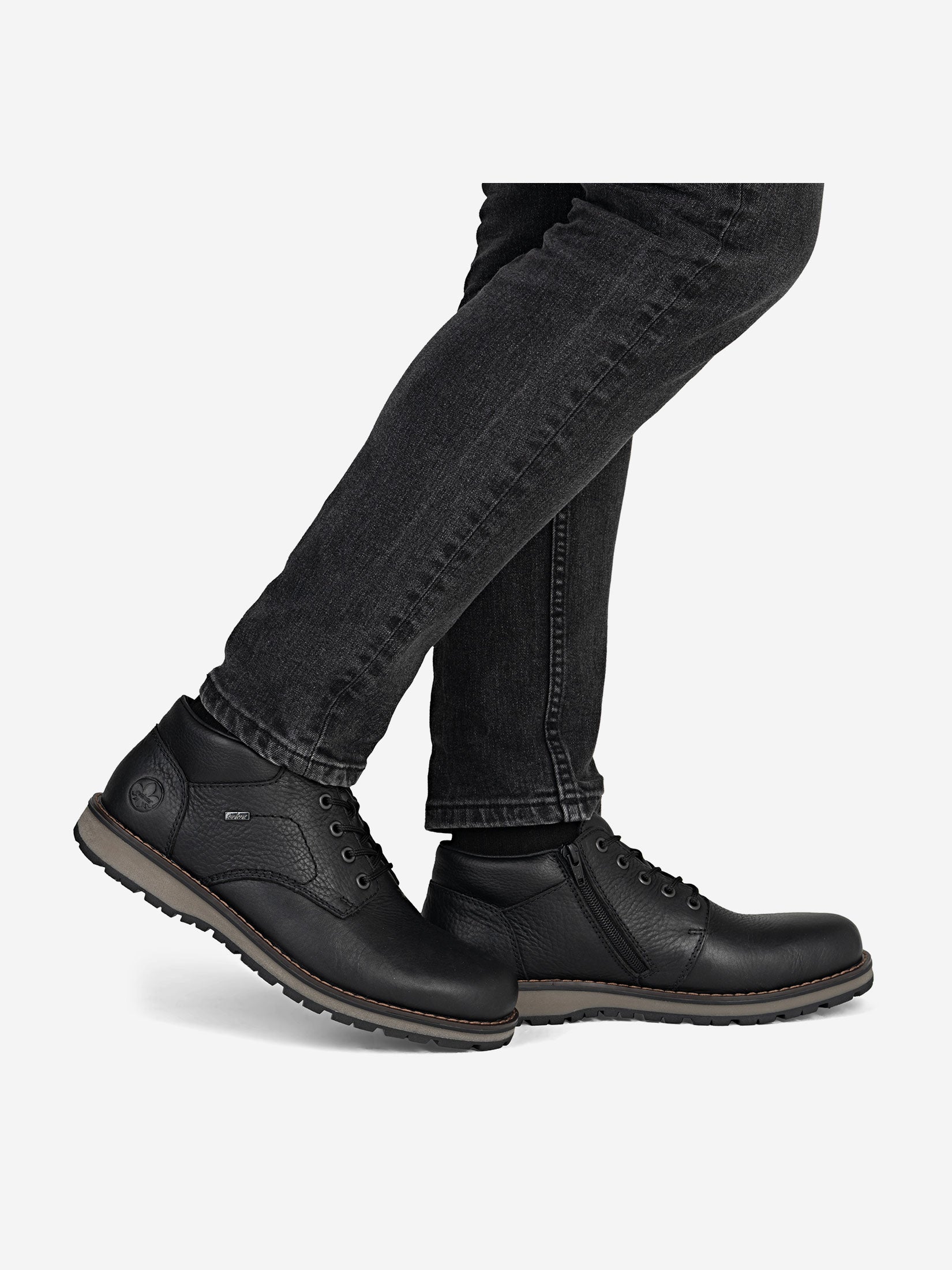 Rieker Ботинки 40