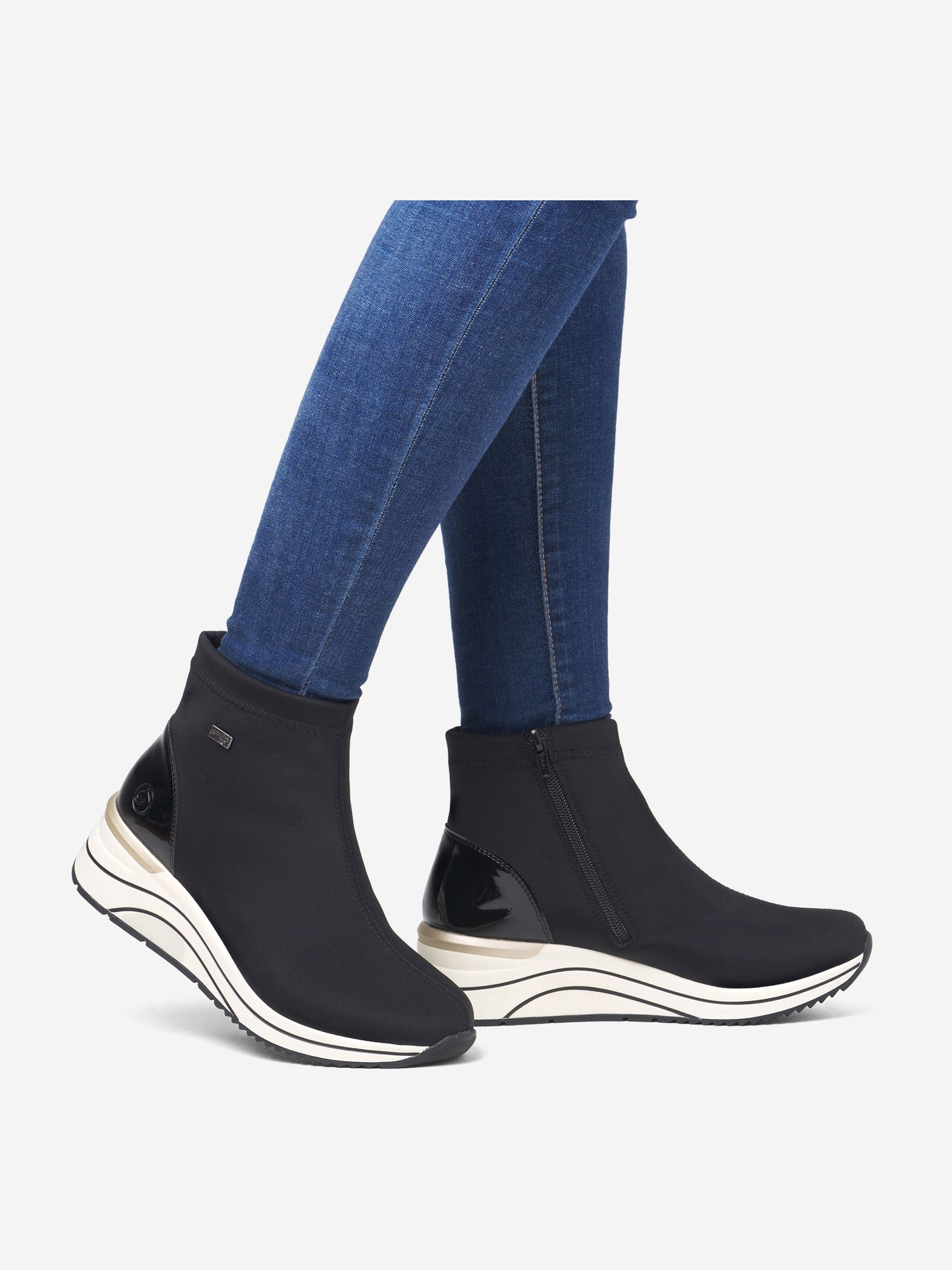 Remonte Ботинки