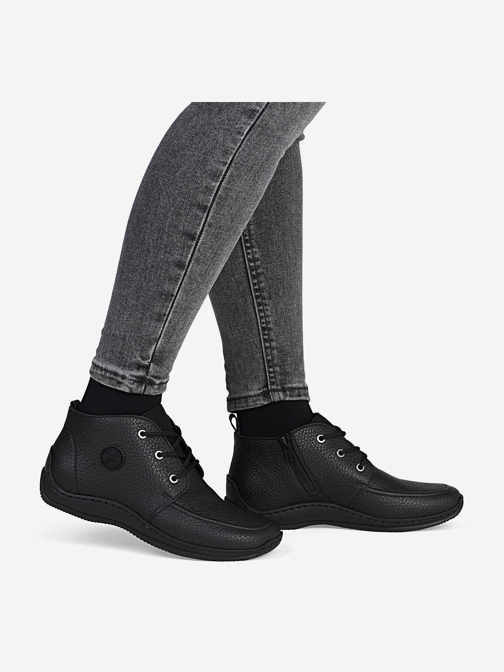 Rieker Ботинки 36