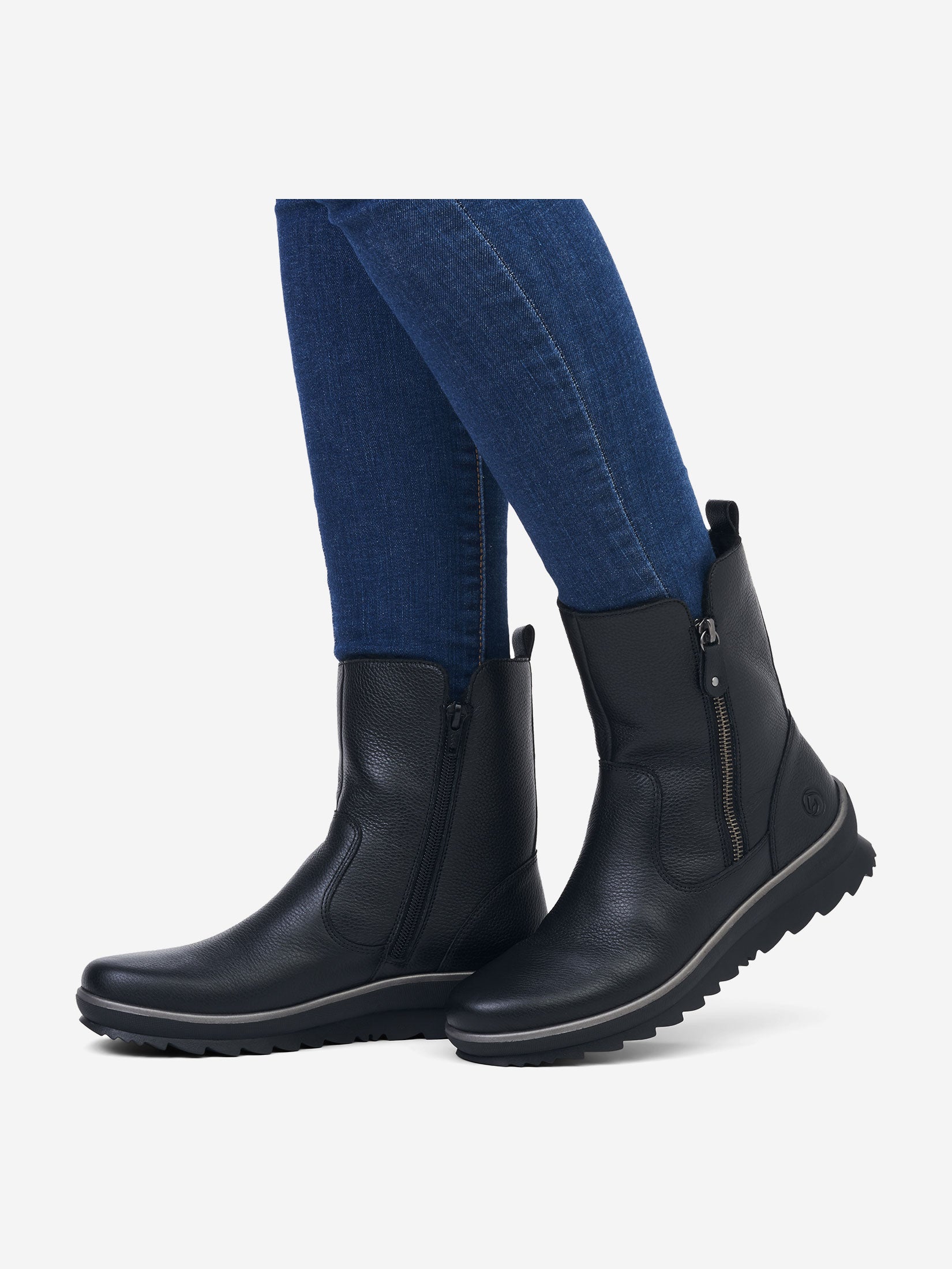 Remonte полусапожки 36