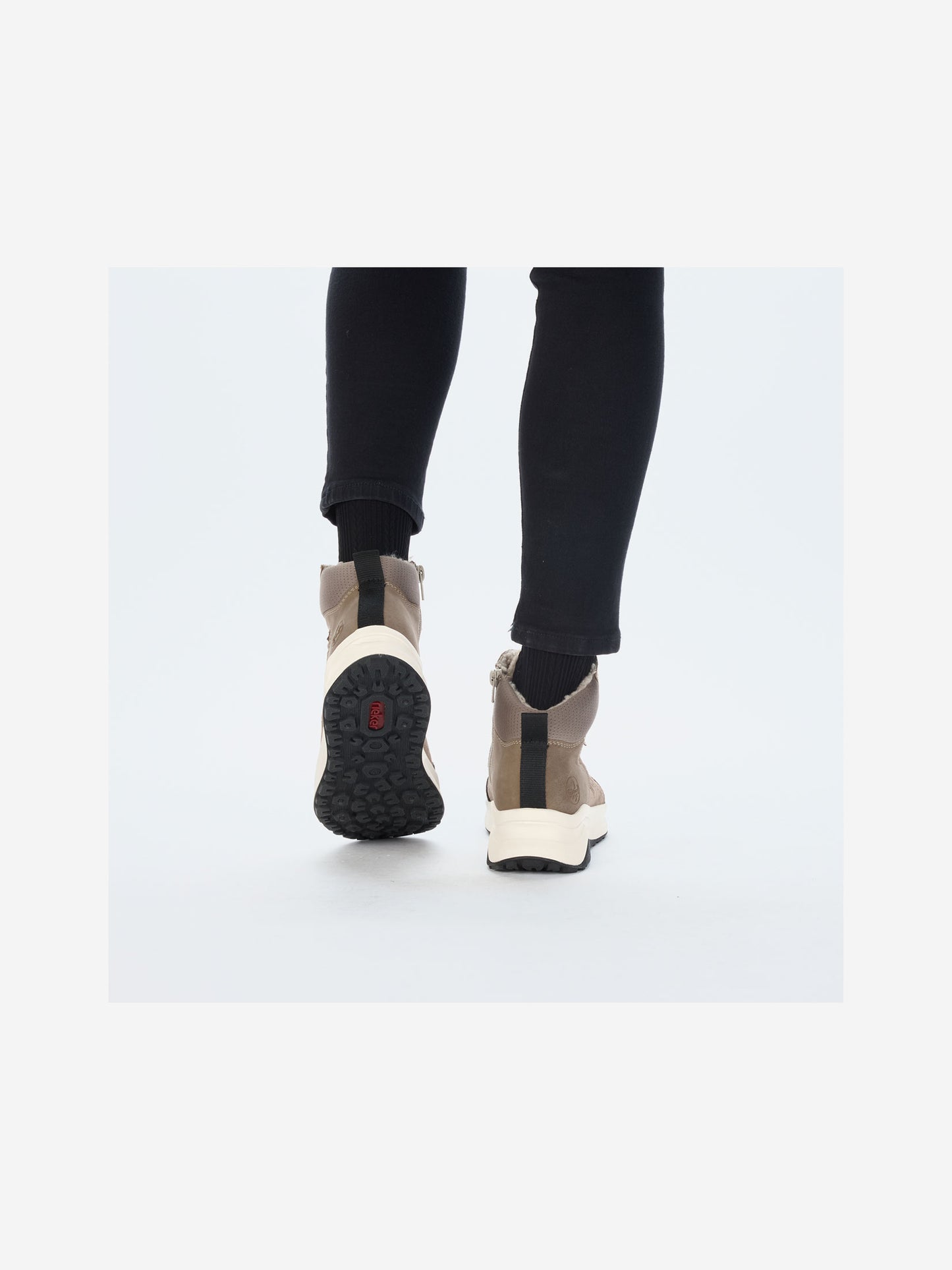 Rieker Ботинки 36